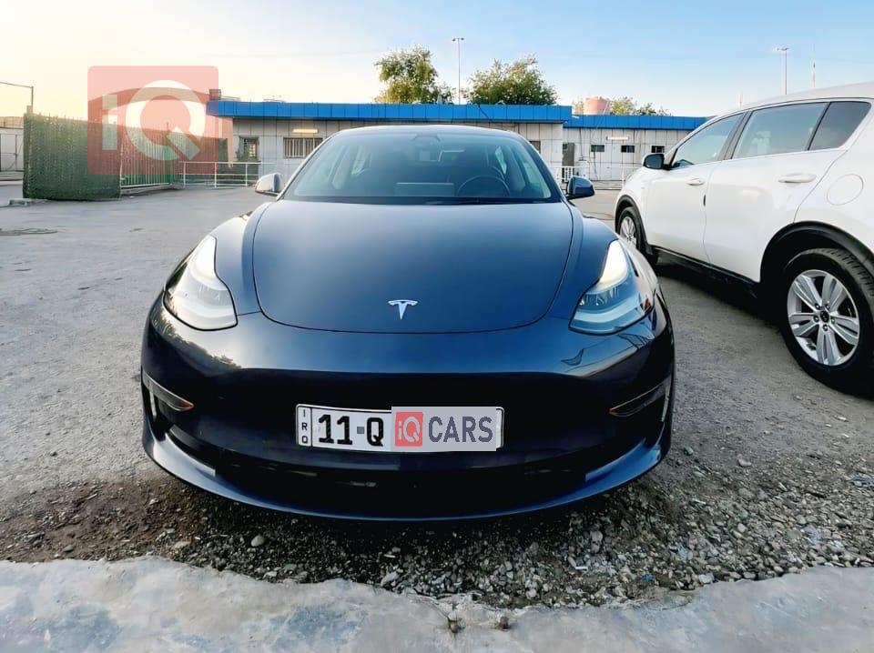 تسلا موديل 3